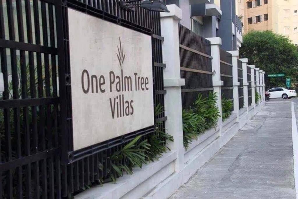 One Palm Tree Villas near NAIA Airport . Manila Exterior foto